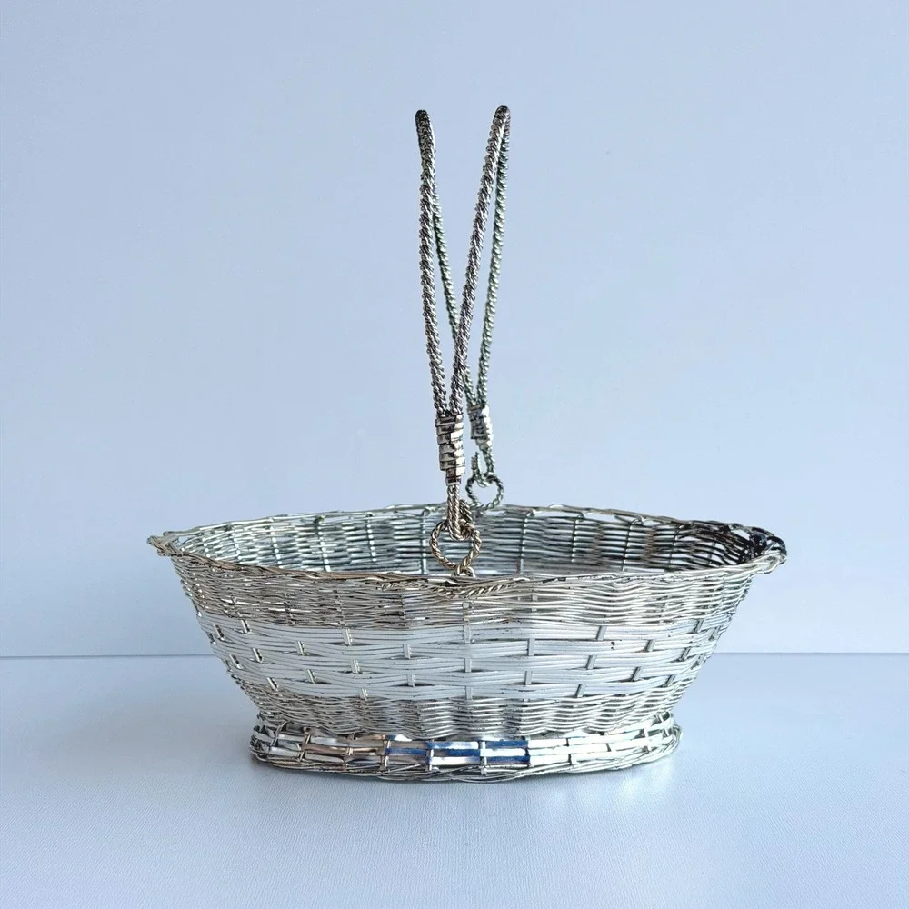 Vintage Wire‎ Metal Basket Silver Small With Handle Easter